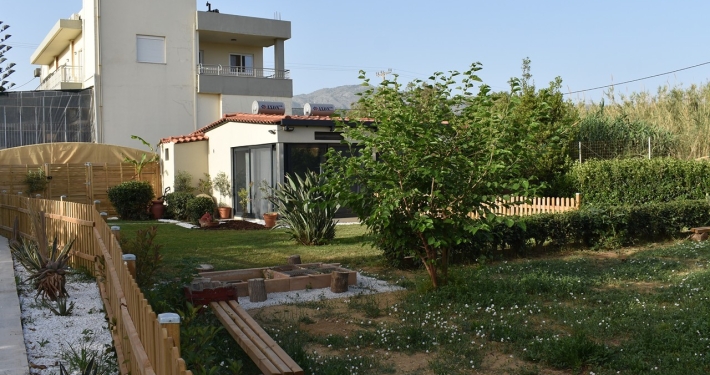 Agrokipos Tiny Cottage_Garden_09